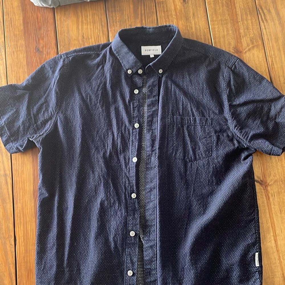 Penfield Large Short Sleeve Blue with white dots Button down